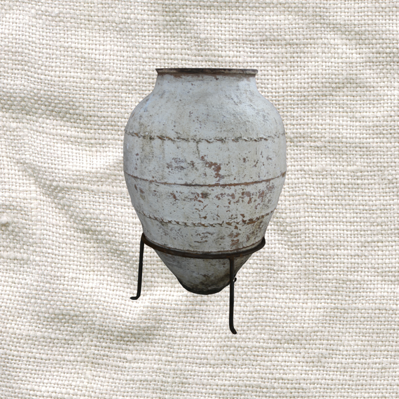 Belted Pot 5