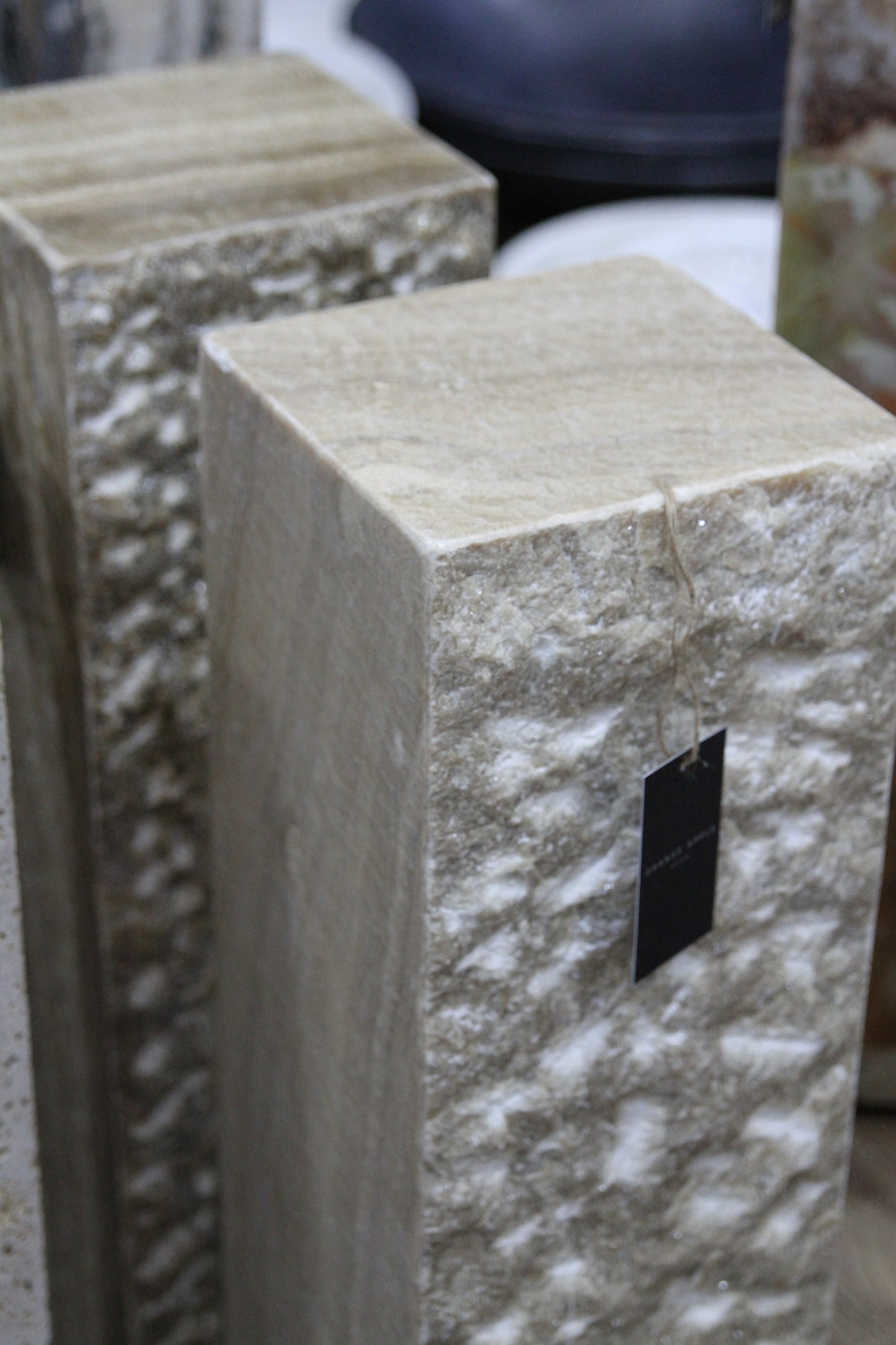 Honey Onyx Plinth