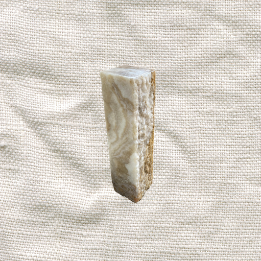 Honey Onyx Plinth