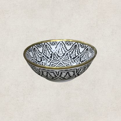 Ceramic Basin with Copper