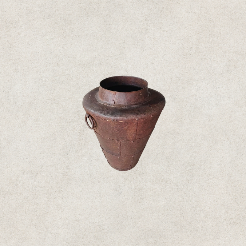 Iron Pot - Small